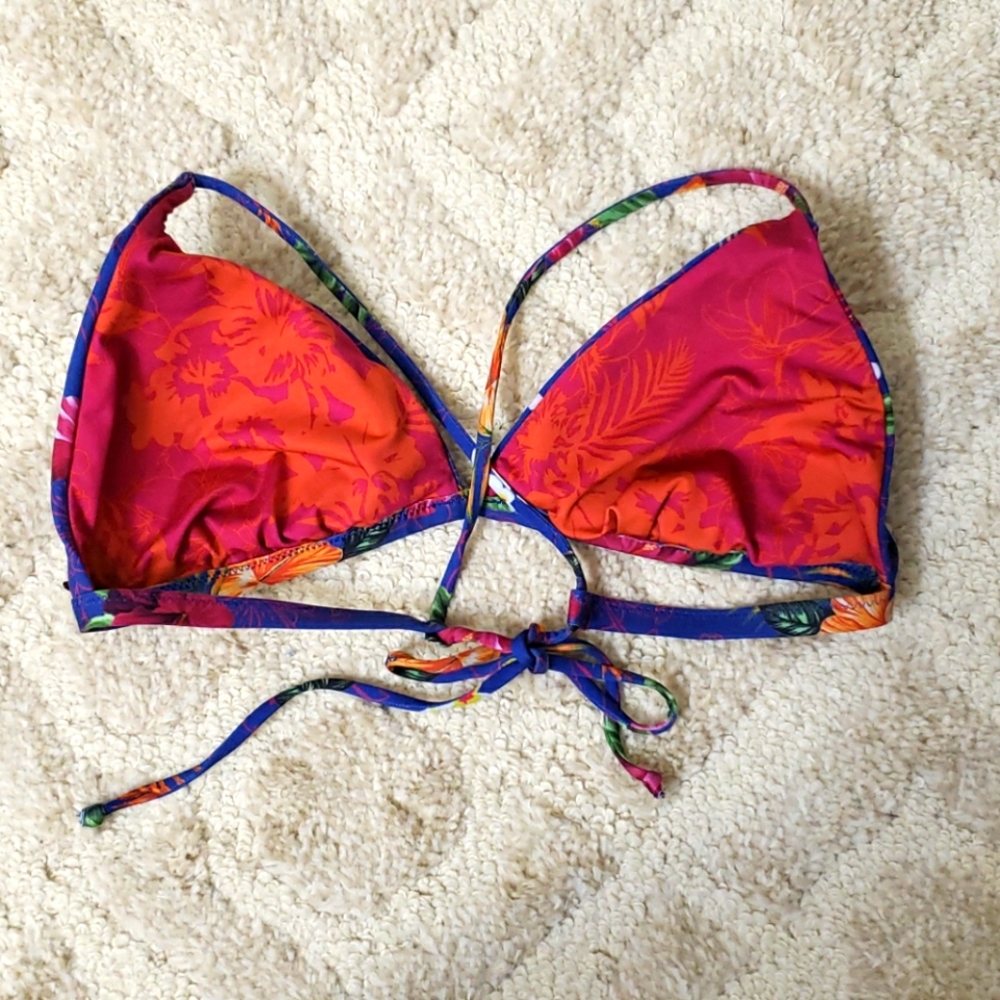 Bikini Top - Picture 2 of 3